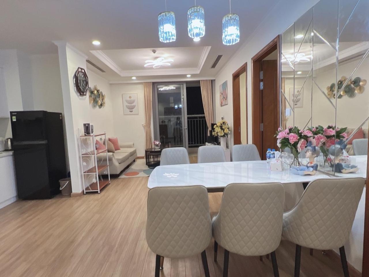 Vinhomes Time City And Parkhill Premium Apartment Ханой Екстериор снимка