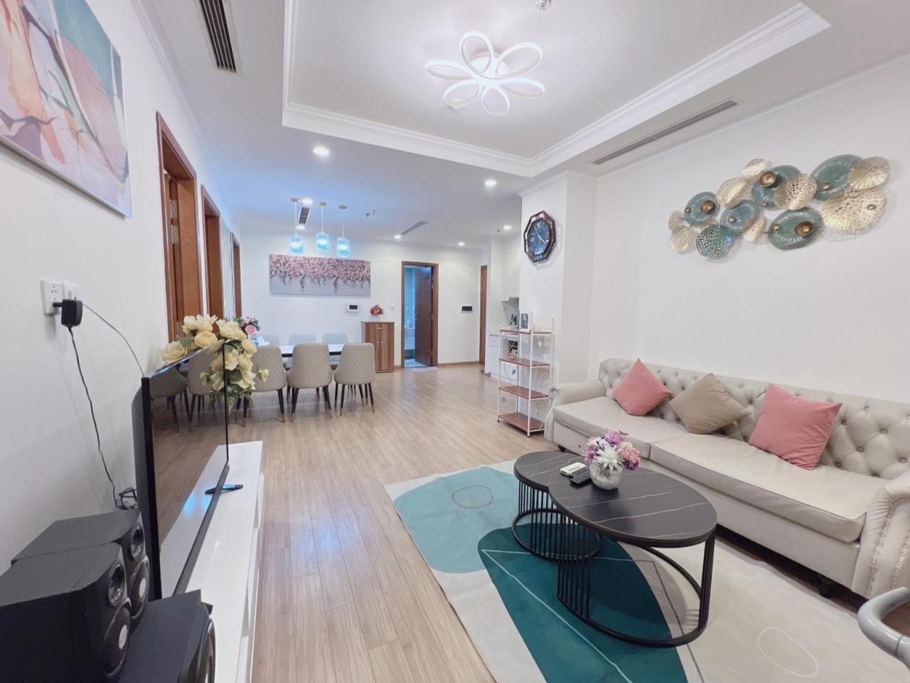 Vinhomes Time City And Parkhill Premium Apartment Ханой Екстериор снимка